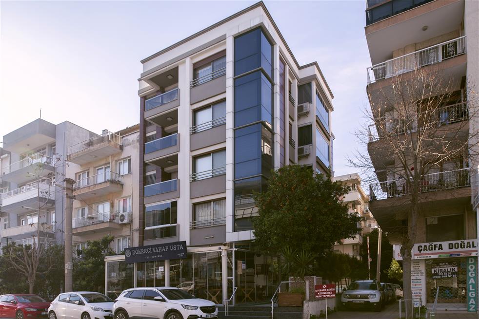 ATAŞOĞLU APARTMANI